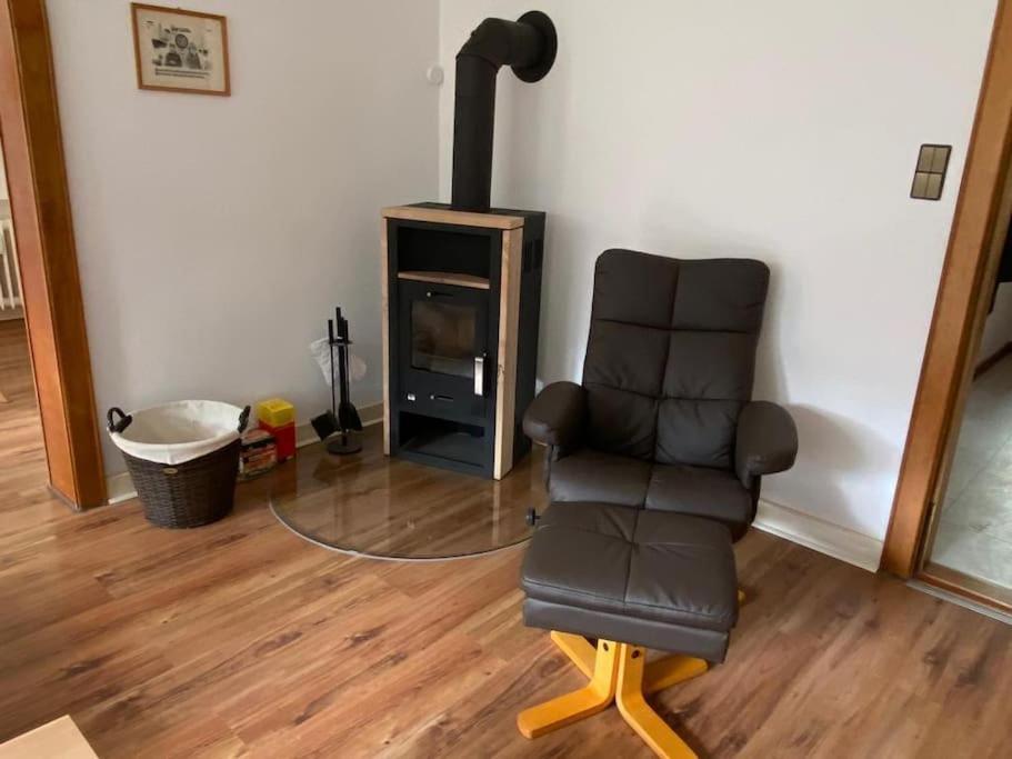 Feddersen Living Grosse Ferienwohnung - Garten - Terrasse - Smart Tv - Netflix Brunsbuttel Exteriör bild