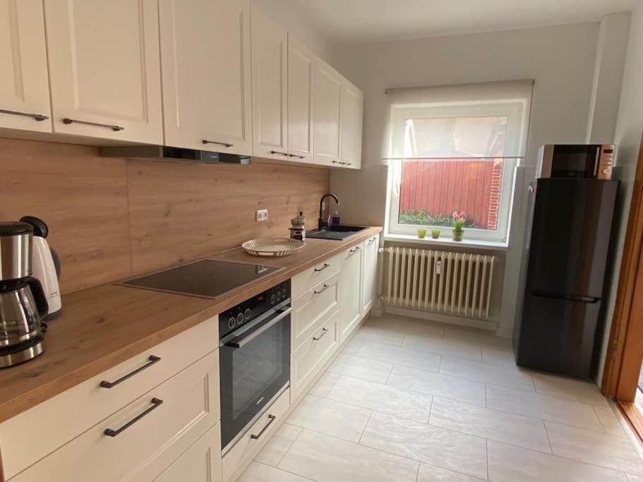 Feddersen Living Grosse Ferienwohnung - Garten - Terrasse - Smart Tv - Netflix Brunsbuttel Exteriör bild