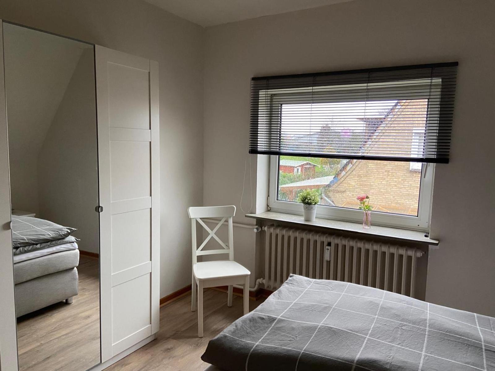 Feddersen Living Grosse Ferienwohnung - Garten - Terrasse - Smart Tv - Netflix Brunsbuttel Exteriör bild